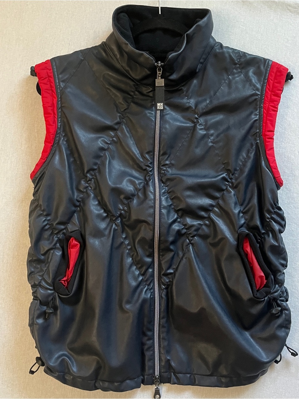 Marithe Francois Girbaud Black Red Ruched Puffer Vest Nylon Blend Size 10